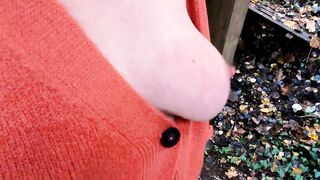 Pull up your shirt i wanna slap your tits - 6 image