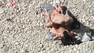 Beach Voyeur. Summer vacation on the sea shore going pretty well! - 4 image