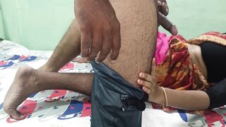 cheating wife make Home made saree romance viral video in south india viral video - 6 image