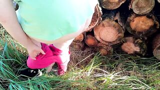 Vagina pounding in the middle of the forest - 3 image