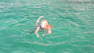 Blue water and a naked girl! - 2 image