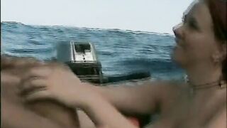 Schwester filmt uns im Urlaub am Strand und im Boot beim Sex - 11 image