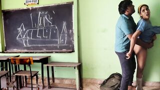 Indian School Teen 18+ Quickie Sex in Empty Class - 6 image