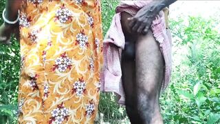 Desi village wife's husband fucks his wife in the forest, then peeing on your pussy - 6 image