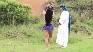 In the middle of the desert I meet an exotic dancer with a huge ass, we fuck hard outdoors - Aaroon Mush