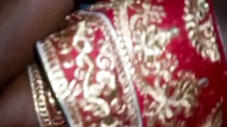 Desi beauty housewife sary changing in home - 4 image
