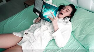 i'm your step mom! don't cum inside -step son found blindfolded stepmom - 1 image