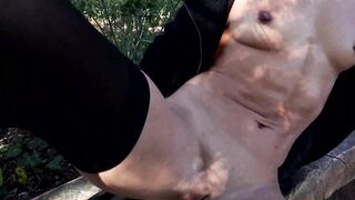 OUTDOORS Getting naked in a PUBLIC PARK in Barcelona - 14 image