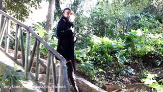 OUTDOORS Getting naked in a PUBLIC PARK in Barcelona - 7 image