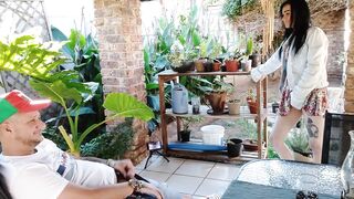 Outdoorbsex on the patio with my friends wife - 4 image