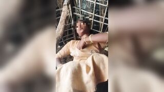 Desi college girl's big nipples and pussy fingered - 7 image