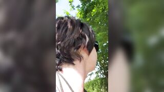 Milf julie nude run outdoors with squirt - 3 image