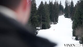 VIXEN Beautiful Blonde Bella Spark Ditches Boring BF For Passionate Outdoor Sex With Stranger - 4 image