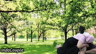 Indo Bokep Real Couple Outdoor sex . Muslim Couple affair in public park - 14 image