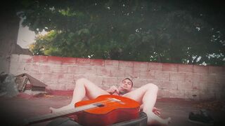 Guitar Job - Outdoor - Making the Guitar Scream - Sexy Gentleman #1