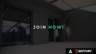 21 SEXTURY - Stunning Alexis Crystal Lures Two Guys for Outdoor DP Fuck