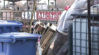 Redhead Woman get fucked Outdoor