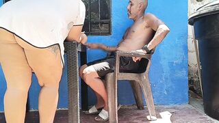 Outdoor sex with my hot, big-assed neighbor - 2 image