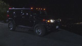 A milf fucked outdoor in the night - 1 image