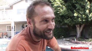 Babesalicious - Mae Meyers Babe Hot Threesome Outdoor