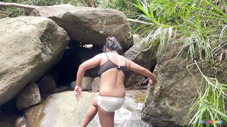 Risky Outdoor Sex desi Big Natural Tits MILF and Boyfriend Quick Sex in the Waterfal - 3 image