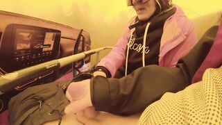 Public Blowjob in ski lift - 15 image