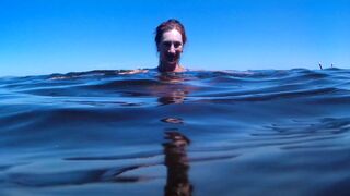 Under water (bikini) - 1 image