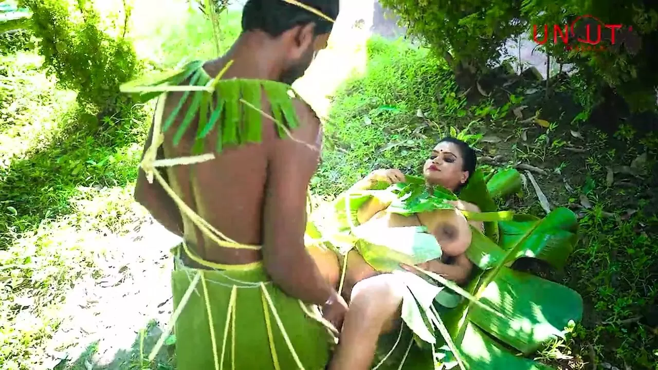 Indian desi outdoor porn