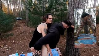 My Big Titty Goth Girlfriend Pegs me in the Woods! - 6 image