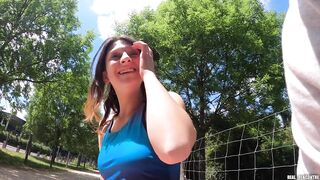 Slut cock craving jogger is cheating on her boyfriend with 2 strangers she met on the street!!! - 4 image