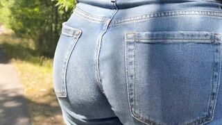 Mega Booty Babe In Jeans Public Flashing - 13 image
