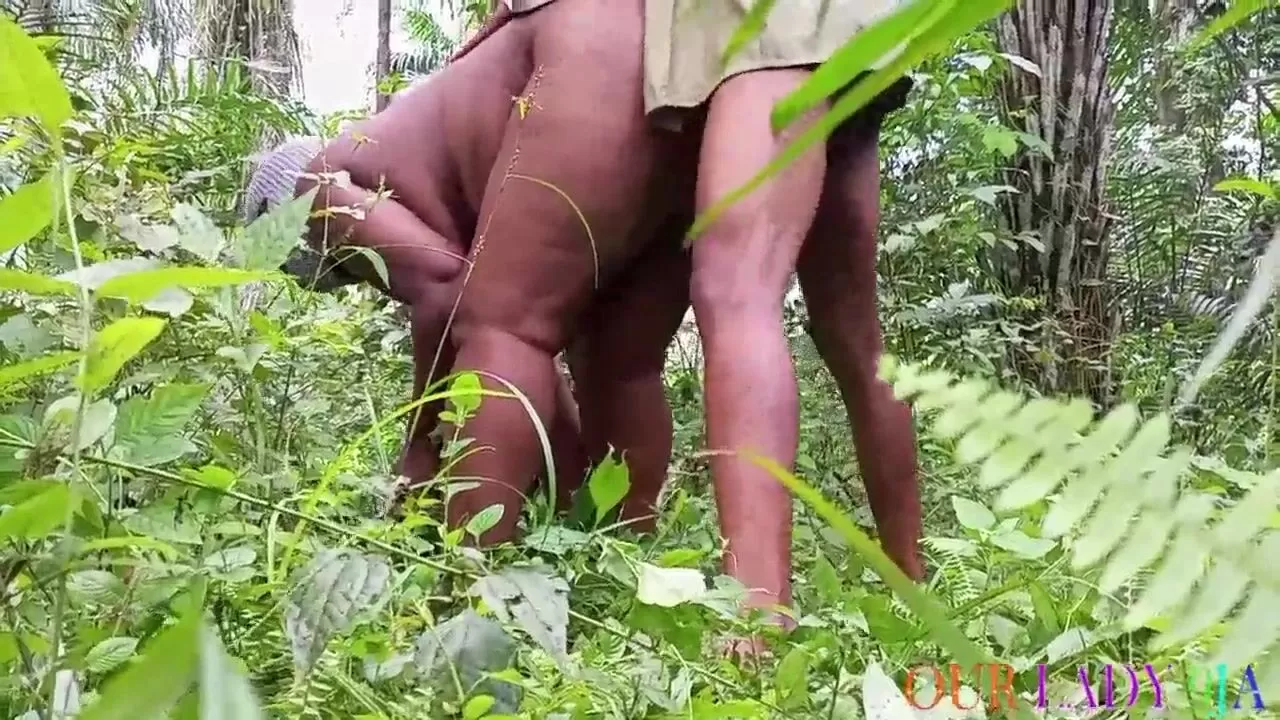 Huge Dick Africans Safari - African Youth Corper Fucks sexy bbw outdoor in the bush with his huge black  cock watch online