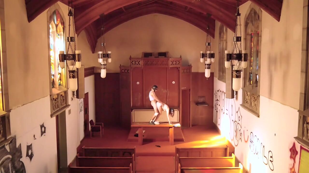 640px x 360px - Rough sex in a church! AMEN! watch online